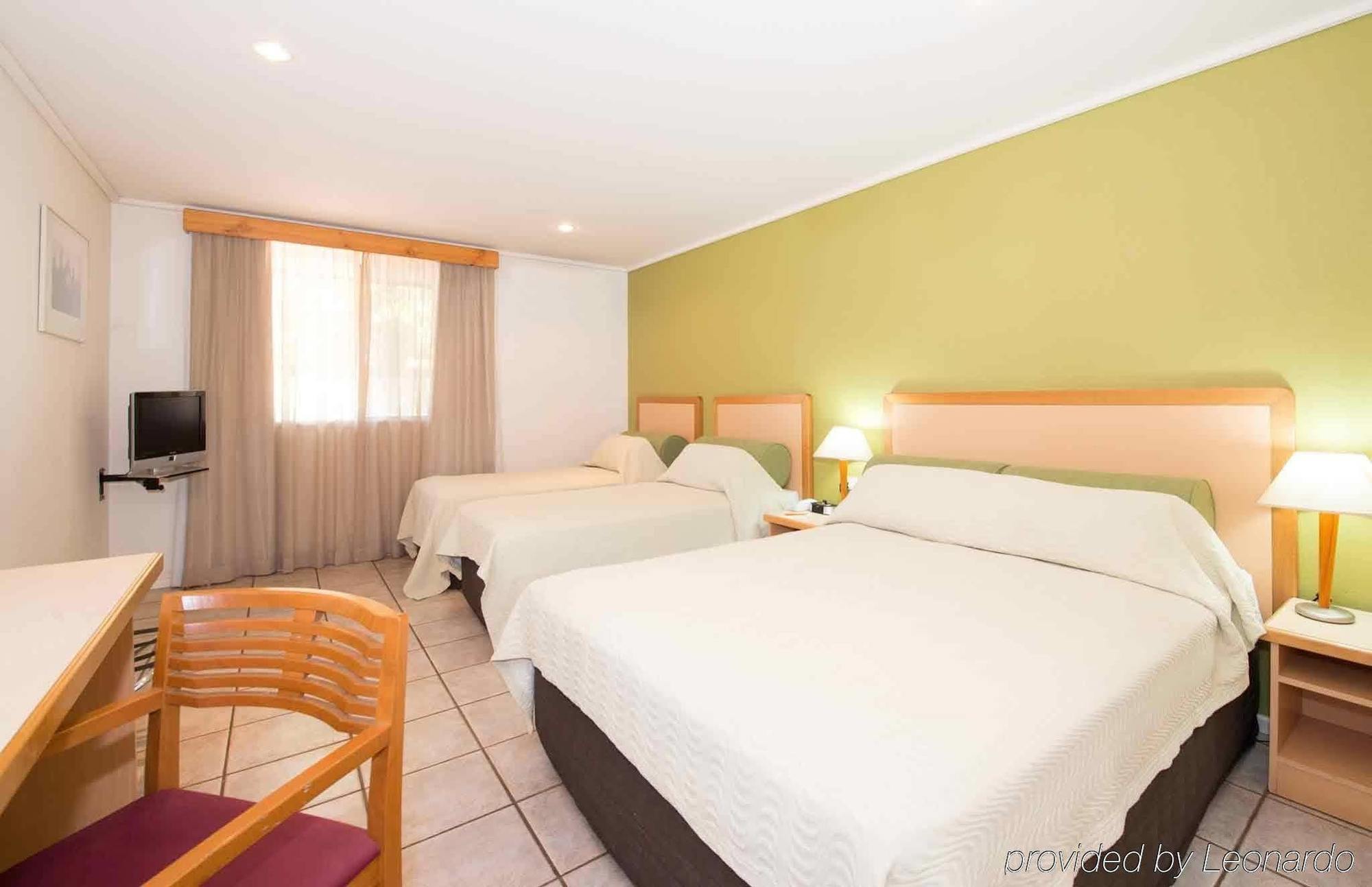 Hotel The Cambridge Kununurra Esterno foto